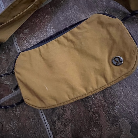 Lululemon Mustard Crossbody Bag - Picture 2 of 5